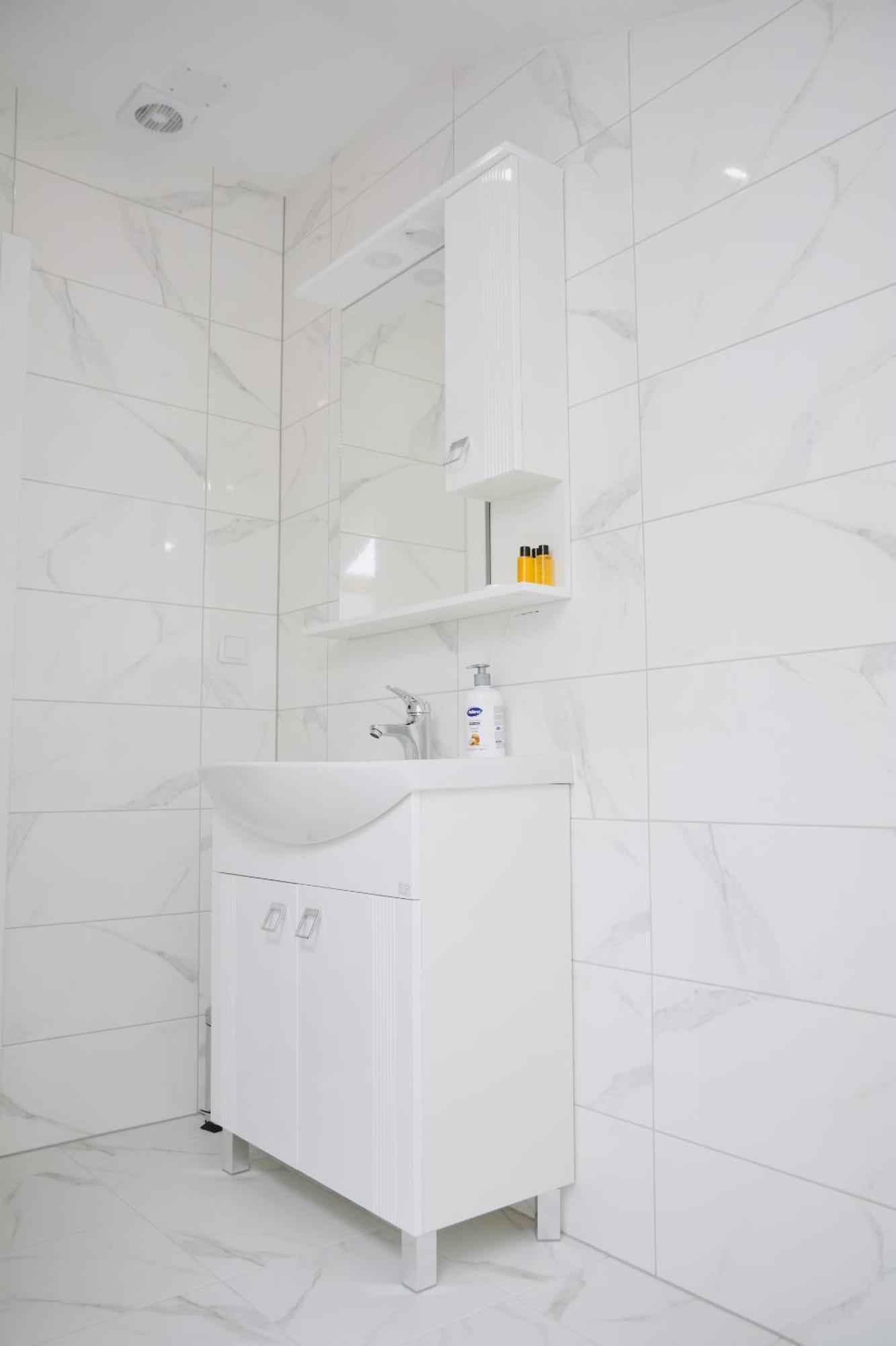 Hotel Divanhana Брчко Екстер'єр фото