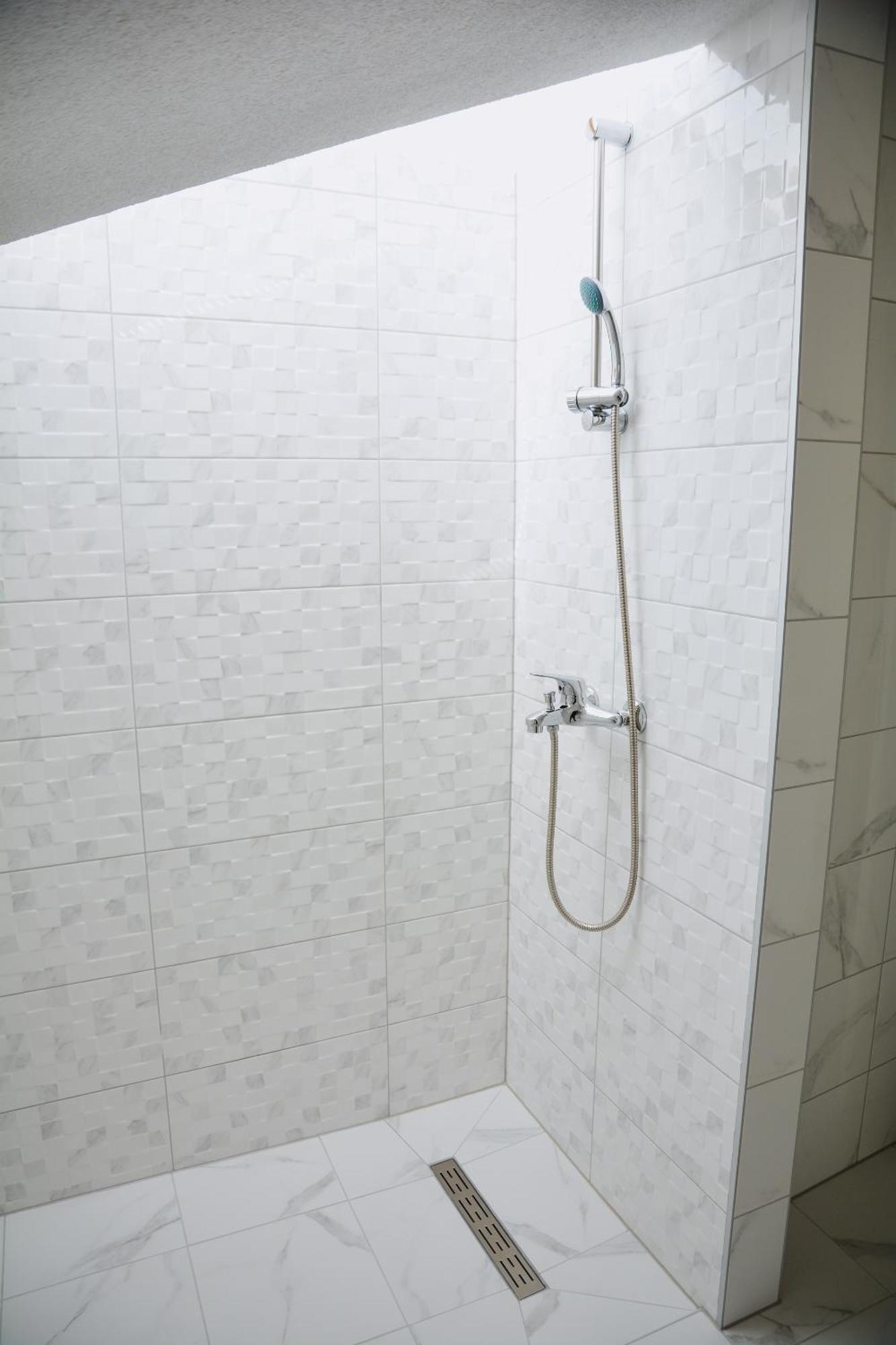 Hotel Divanhana Брчко Екстер'єр фото
