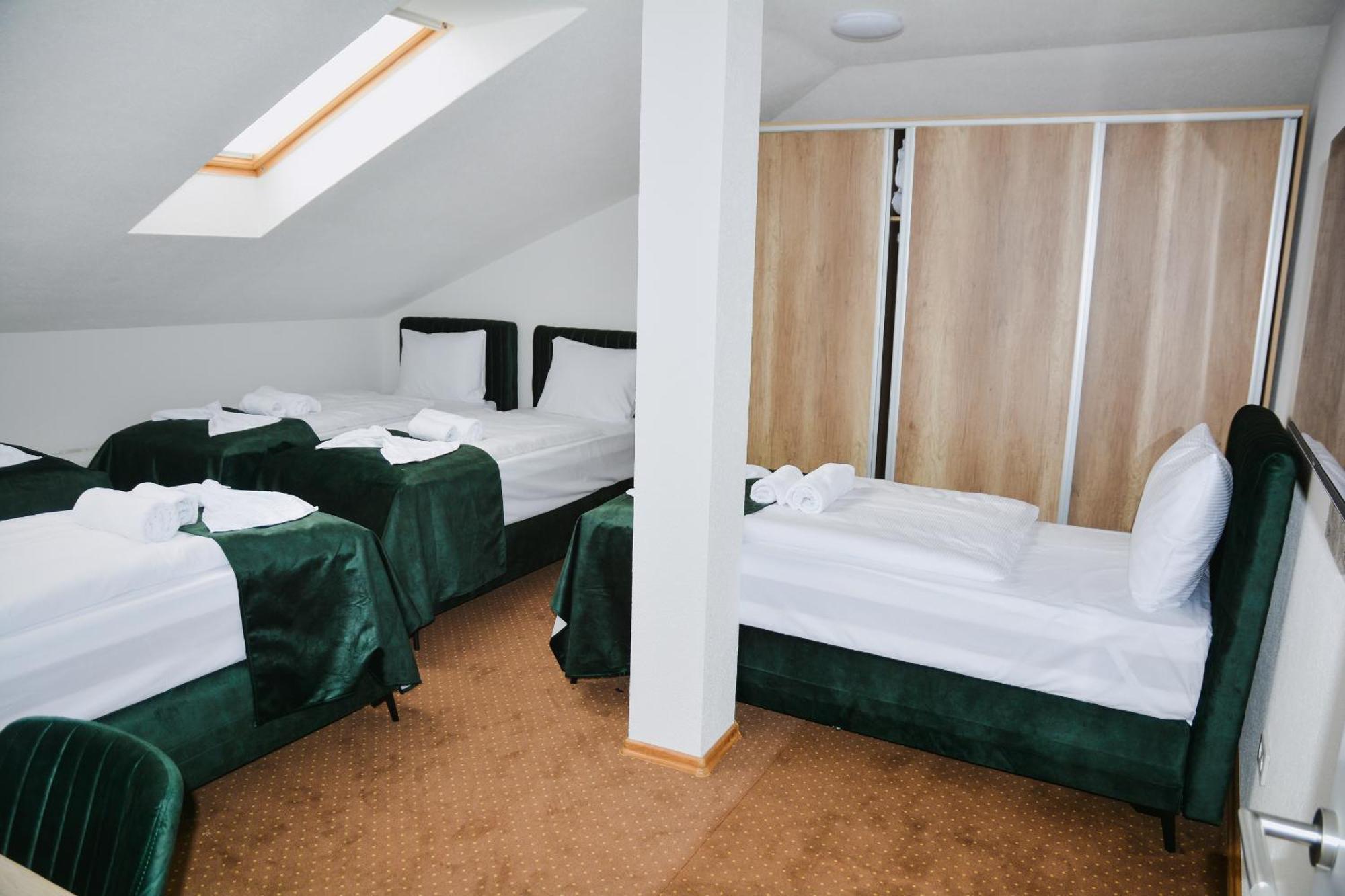 Hotel Divanhana Брчко Екстер'єр фото