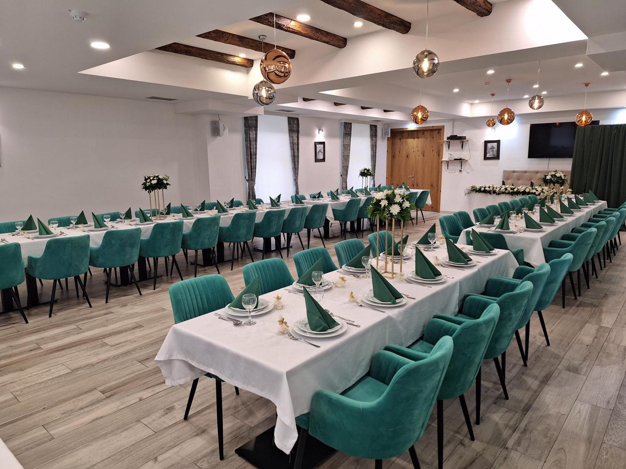 Hotel Divanhana Брчко Екстер'єр фото